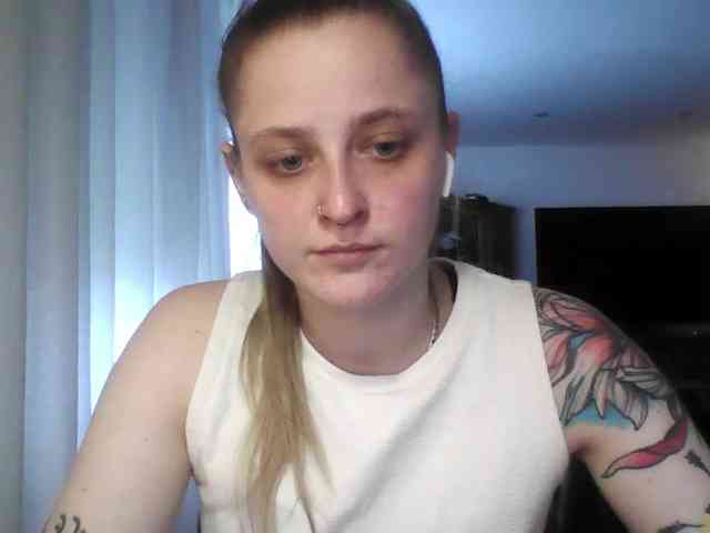 LeaSweet webcam