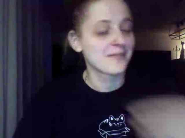 LeaSweet webcam