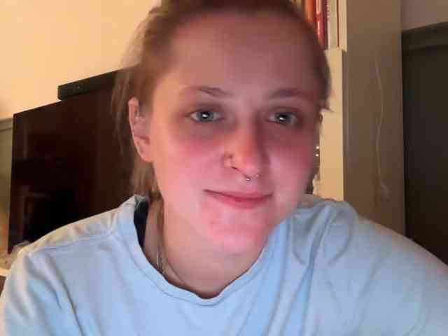 LeaSweet webcam