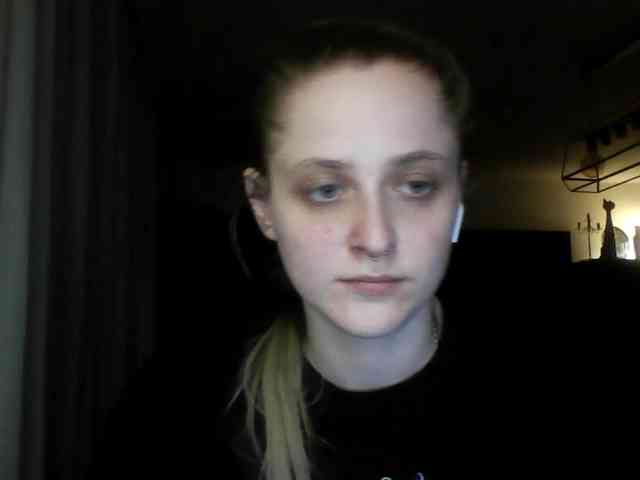 LeaSweet webcam