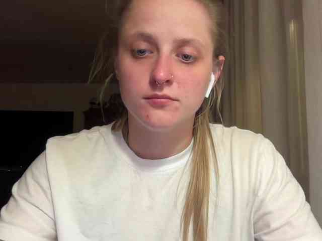 LeaSweet webcam