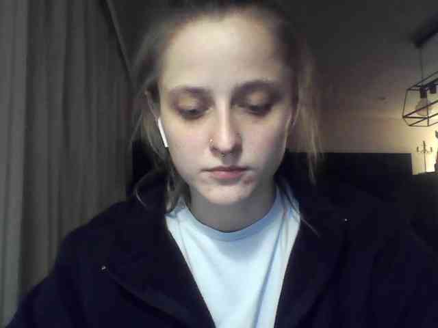 LeaSweet webcam
