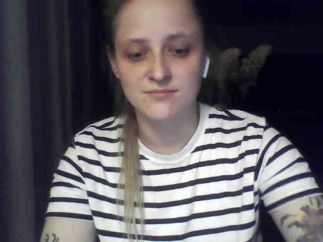 LeaSweet webcam