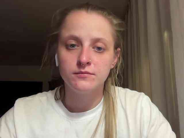 LeaSweet webcam