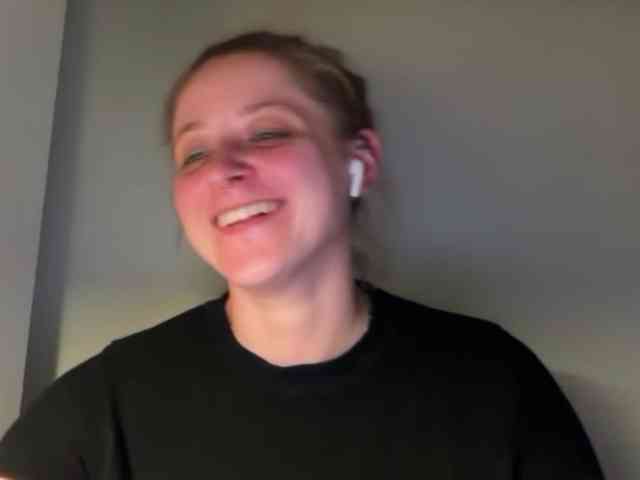 LeaSweet webcam