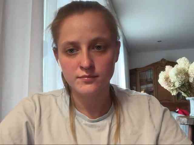 LeaSweet webcam
