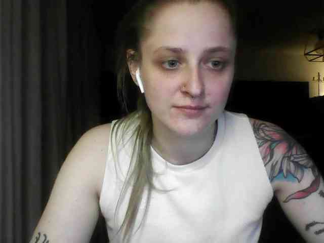 LeaSweet webcam