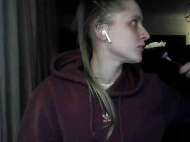 LeaSweet webcam