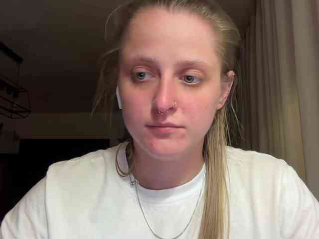 LeaSweet webcam