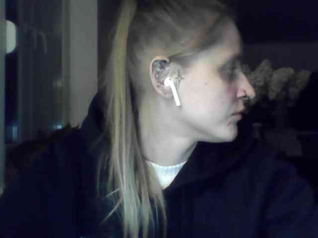 LeaSweet webcam