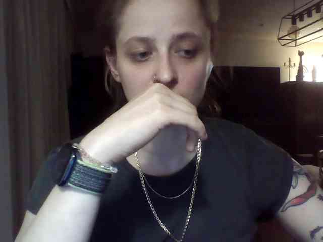 LeaSweet webcam