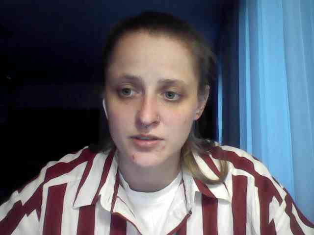 LeaSweet webcam
