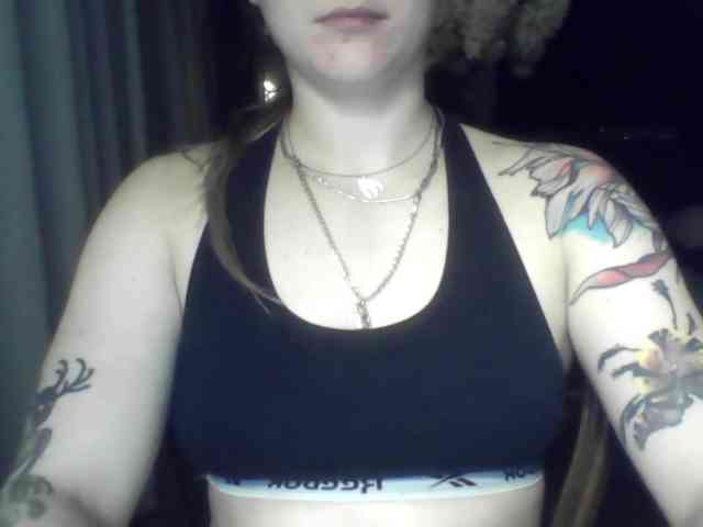 LeaSweet webcam