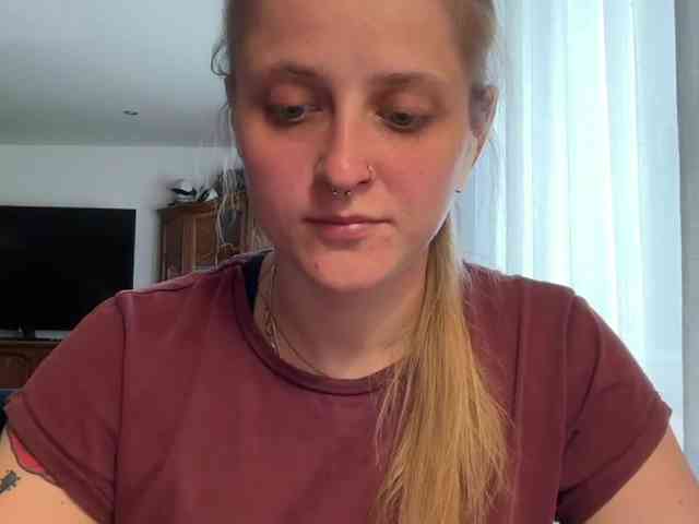 LeaSweet webcam