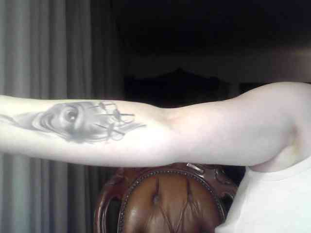 LeaSweet webcam