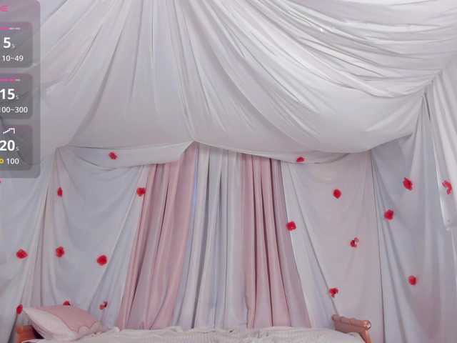 Crazykitta live cam on BongaCams
