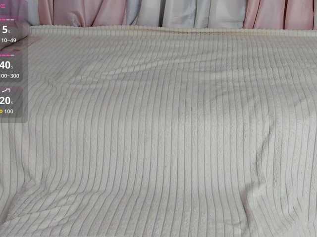 Crazykitta live cam on BongaCams