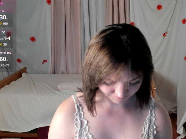 Crazykitta live cam on BongaCams