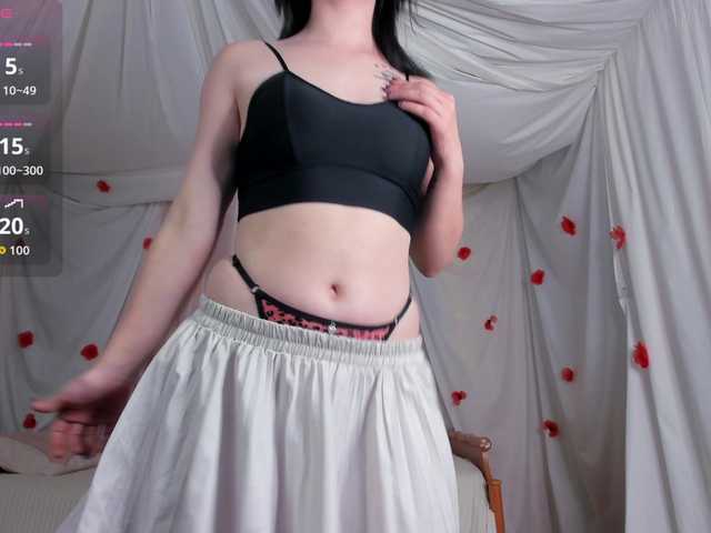 Crazykitta live cam on BongaCams