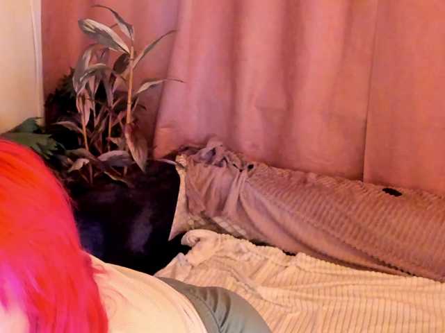 Crazykitta live cam on BongaCams