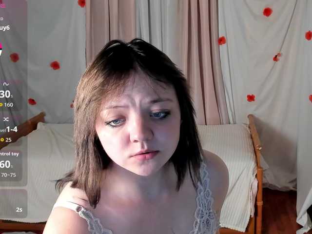 Crazykitta live cam on BongaCams