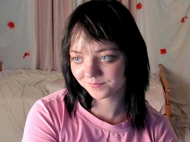 Crazykitta live cam on BongaCams
