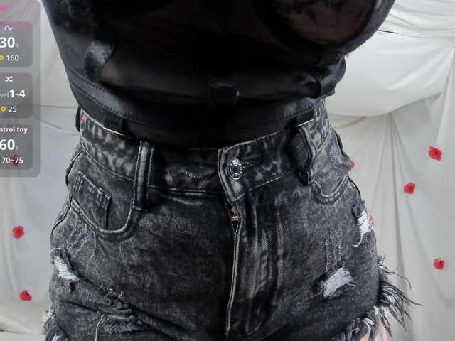 Crazykitta live cam on BongaCams