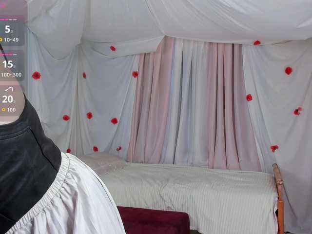 Crazykitta live cam on BongaCams