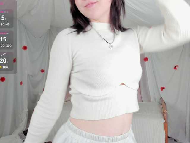 Crazykitta live cam on BongaCams