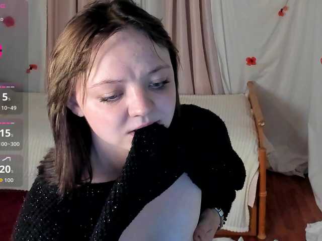 Crazykitta live cam on BongaCams
