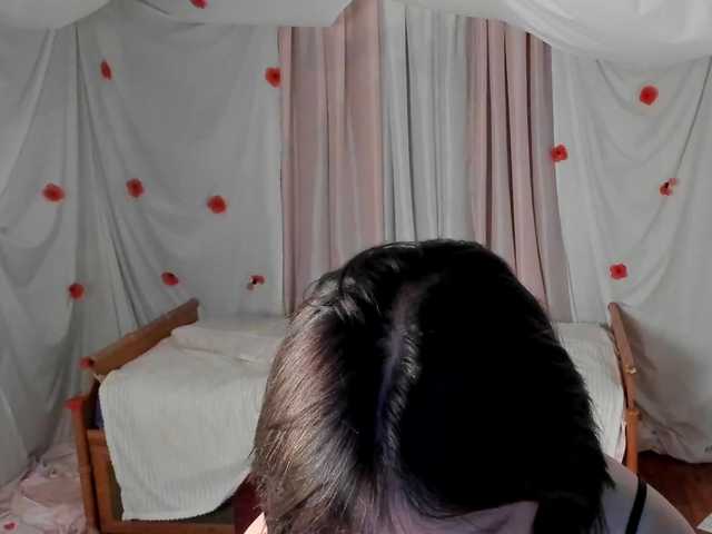 Crazykitta live cam on BongaCams
