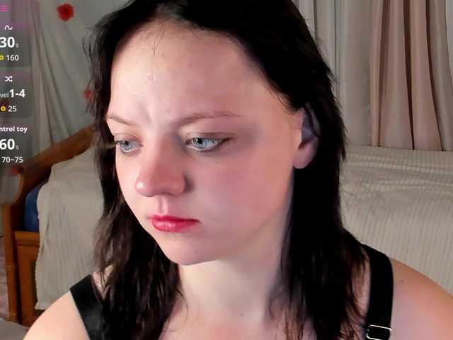 Crazykitta live webcam show