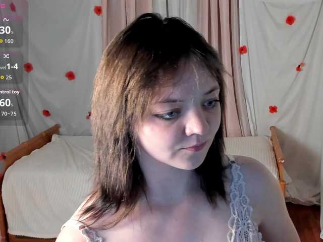 Crazykitta live cam on BongaCams