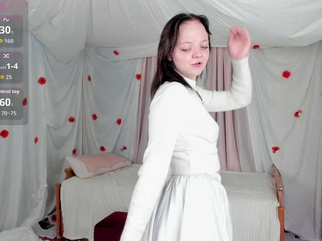 Crazykitta live cam on BongaCams