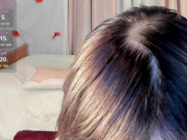 Crazykitta live cam on BongaCams