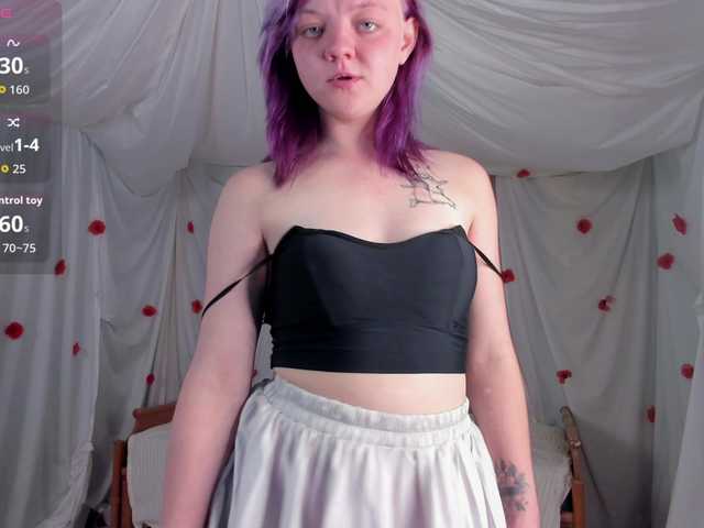 Crazykitta live cam on BongaCams