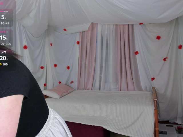 Crazykitta live cam on BongaCams