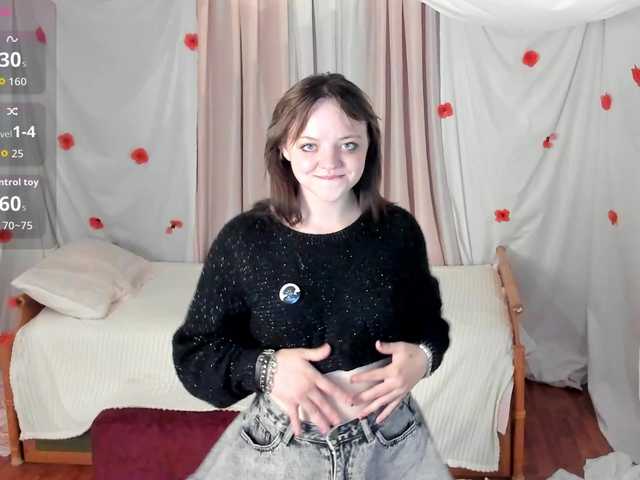 Crazykitta live cam on BongaCams