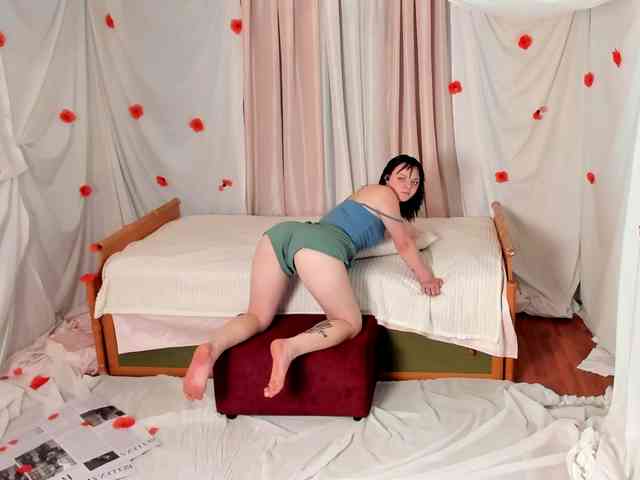 Crazykitta Sex Cam Show
