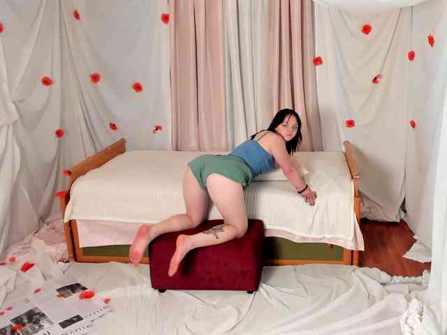 Crazykitta Sex Cam Show
