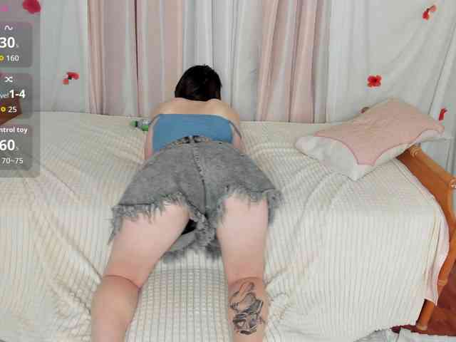 Crazykitta Live Webcam on BongaCams