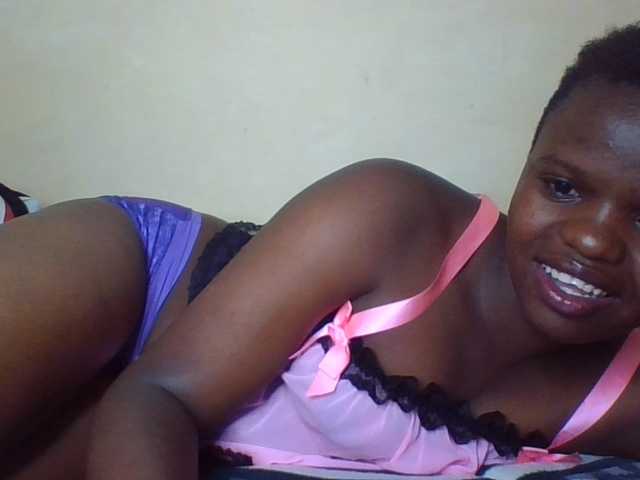 Sexygirlca live cam on BongaCams