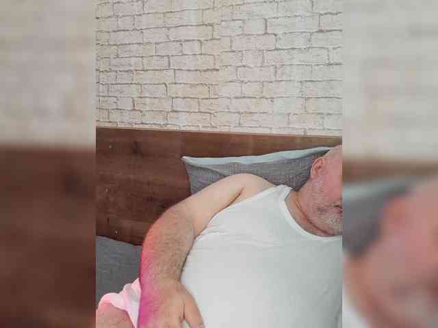 White-tiger Live Webcam on BongaCams