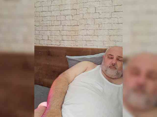 White-tiger Live Webcam on BongaCams