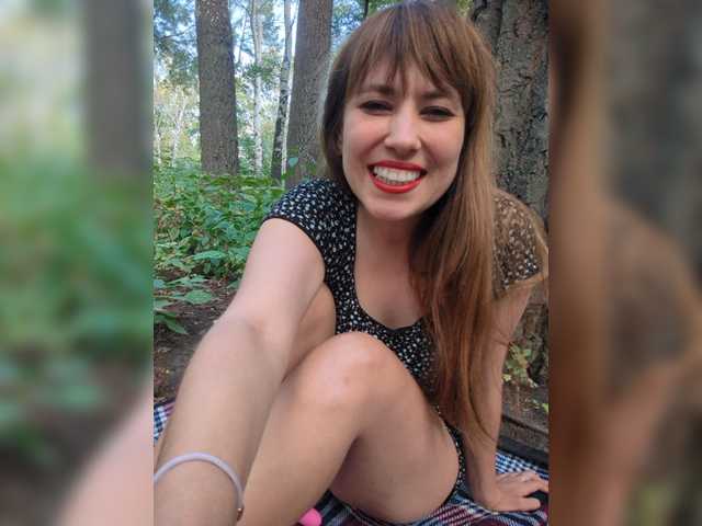 Kozanurka live cam on BongaCams