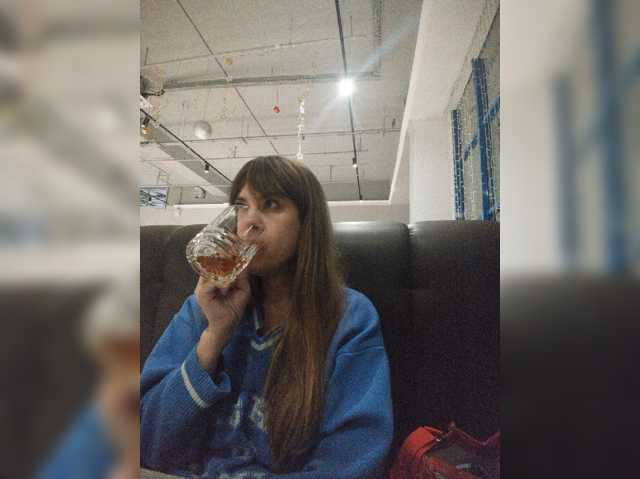 Kozanurka live cam on BongaCams