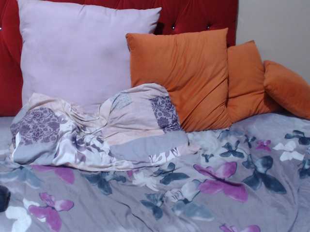 Reallylisavibes25 live cam preview