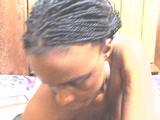 Reallylisavibes25 webcam
