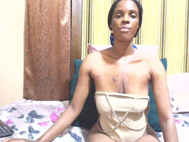 Reallylisavibes25 webcam