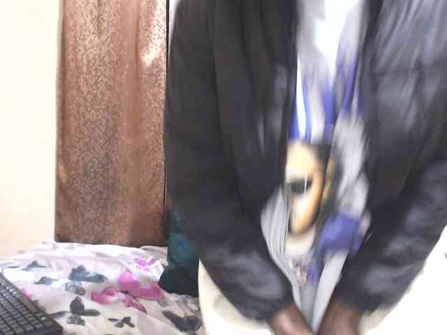 Reallylisavibes25 webcam